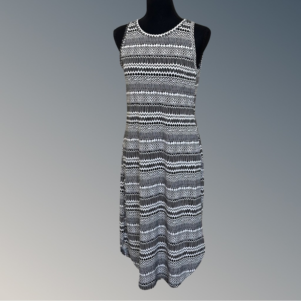Banana Republic Dress w/Twisted Back Knot Accent - NWT